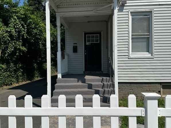 30 Brook St #34A