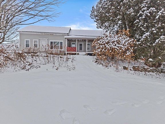 3rd image of 464 Mudgett Hill