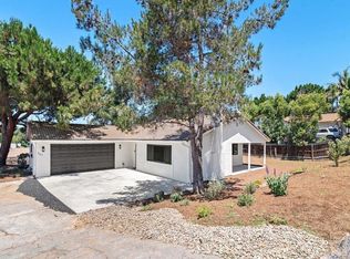 307 Taylor St, Vista, CA 92084