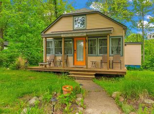 7416 Forest Dr, Lexington, MI 48450