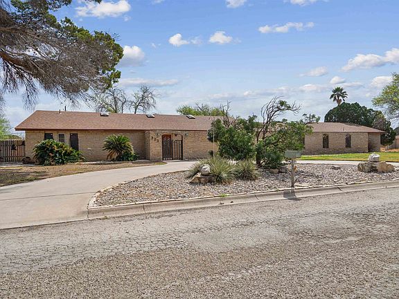 5th image of 323 Meandering Way