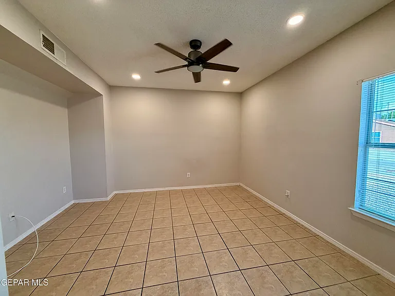 3629 Cave Palm Pl — Photo 5