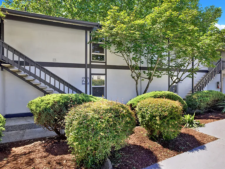 Arden Park Apartments — Photo 7