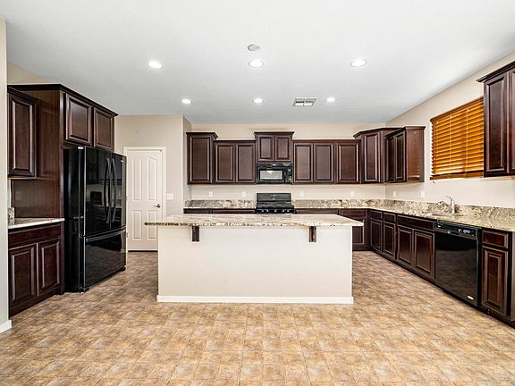 2nd image of 25508 N 121st Ln