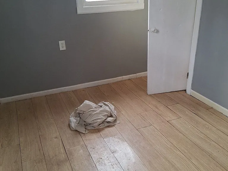 104 E Old Post Rd — Photo 17