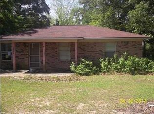 11057 Old Moffat Rd, Wilmer, AL 36587
