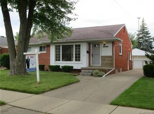 13100 Hemingway, Redford, MI 48239