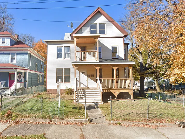 84 Sheffield Ave #2 — Photo 25