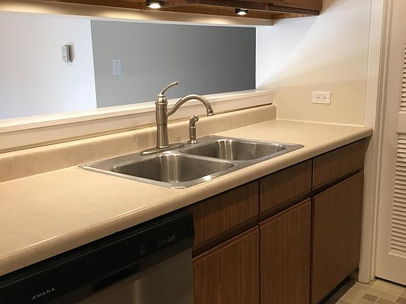 4th image of 999 Butter Creek Ct