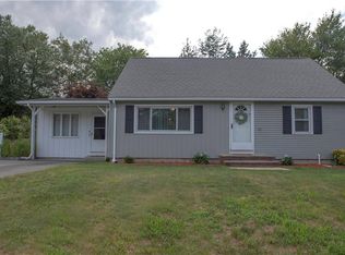 72 Cochran St, West Warwick, RI 02893