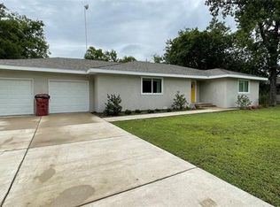 702 N Us Highway 69, Celeste, TX 75423