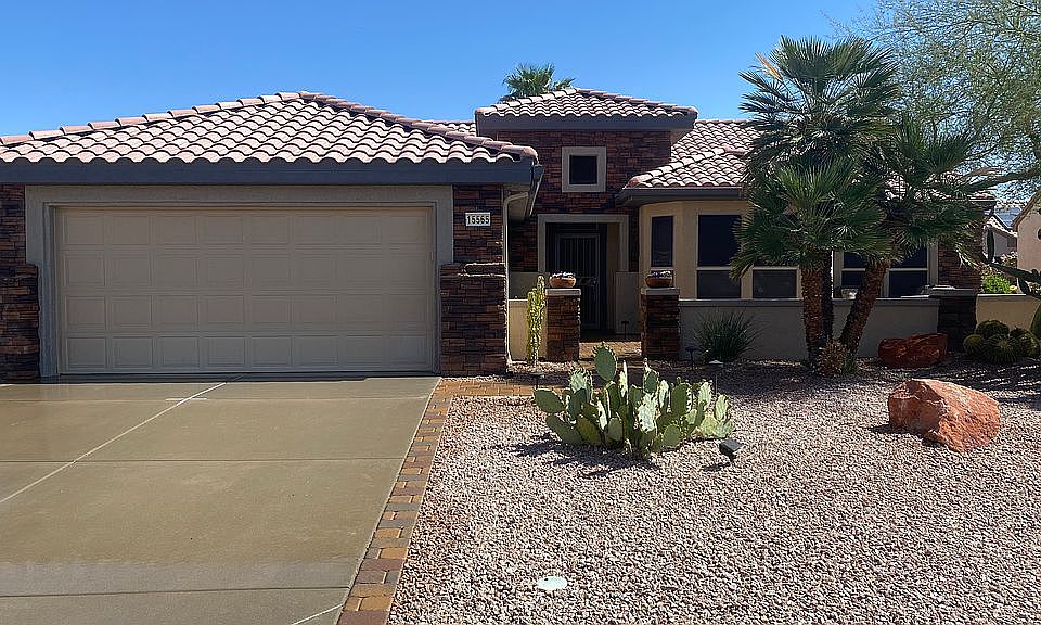 1st image of 15565 W Coral Pointe Dr
