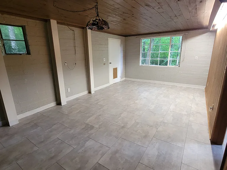 3421 Maloney Rd — Photo 15