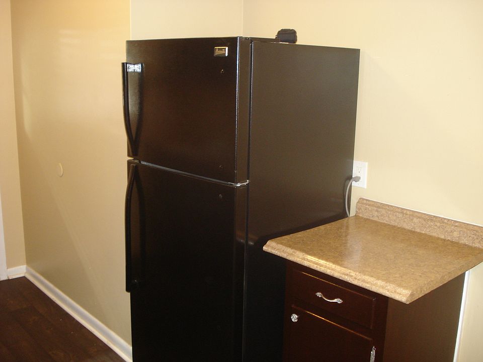 1st image of 735 Cobb Pkwy N APT 15