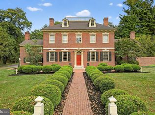 1101 Smallbrook Ln, York, PA 17403