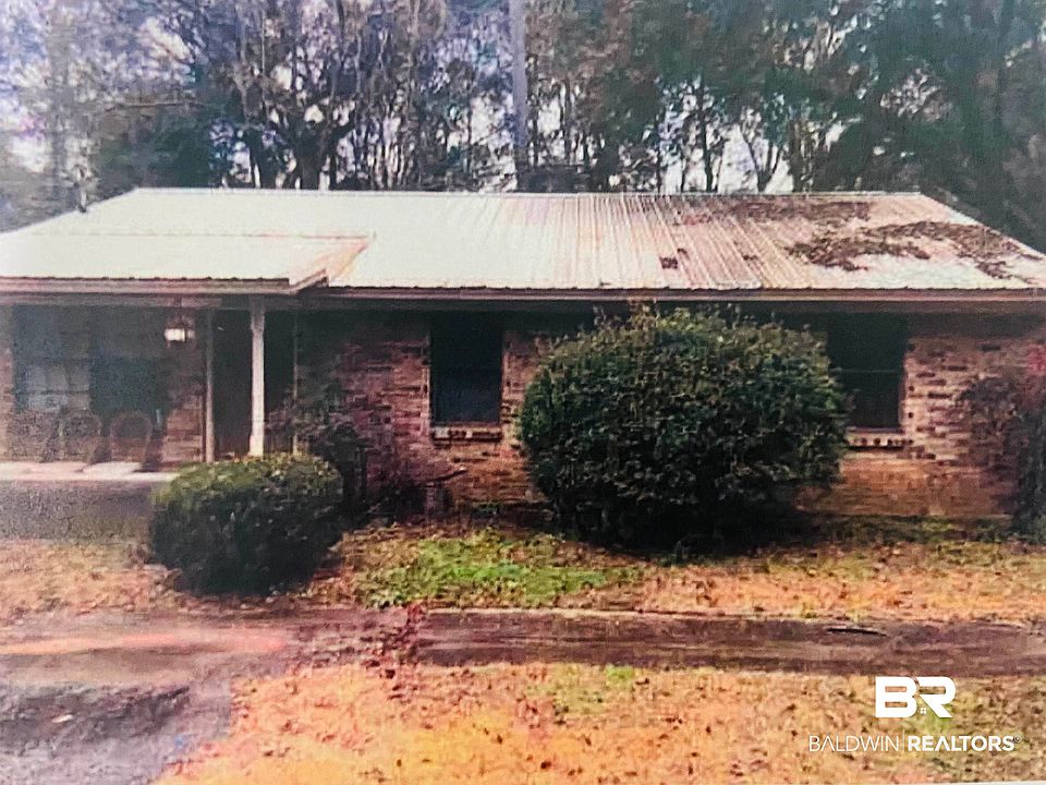 1st image of 2205 Locke Ln