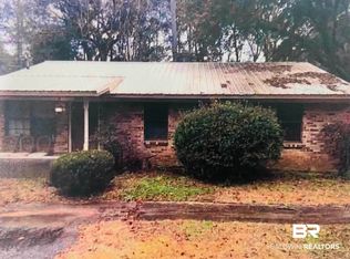 2205 Locke Ln, Daphne, AL 36526