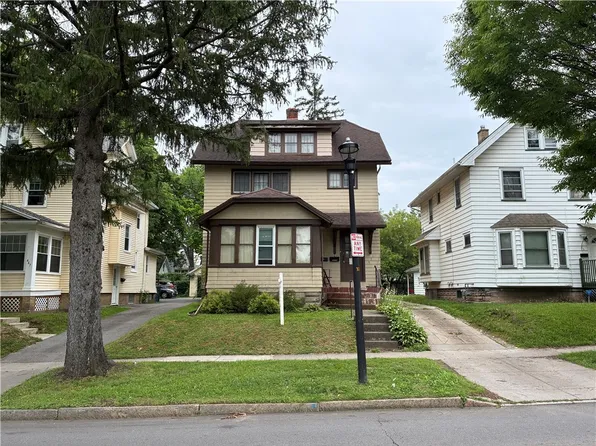 471 Brooks Ave, Rochester, NY 14619