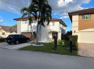 3521 SW 154th Ct, Miami, FL 33185