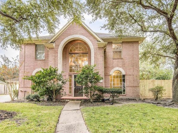 2117 Enchanted Lake Dr