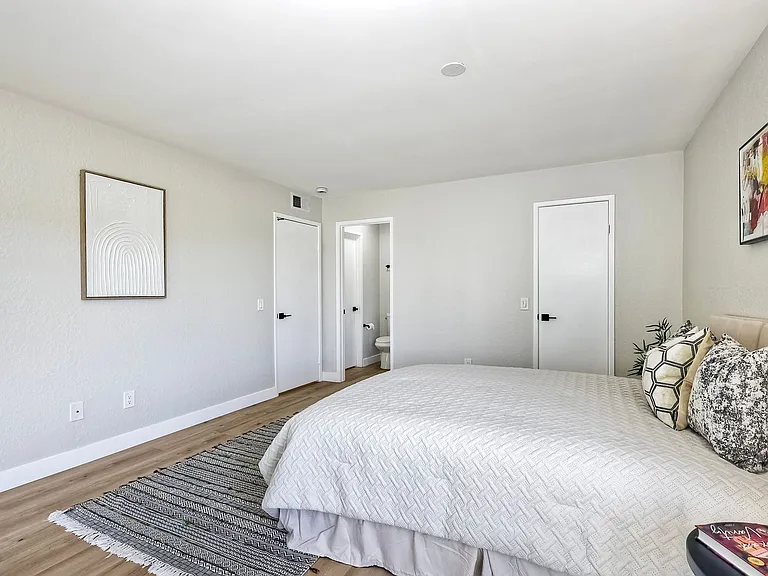 9209 Village Glen Dr #146 — Photo 15