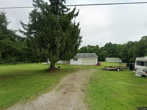 1077 Chestnut Hills Rd NE, Granville, OH 43023