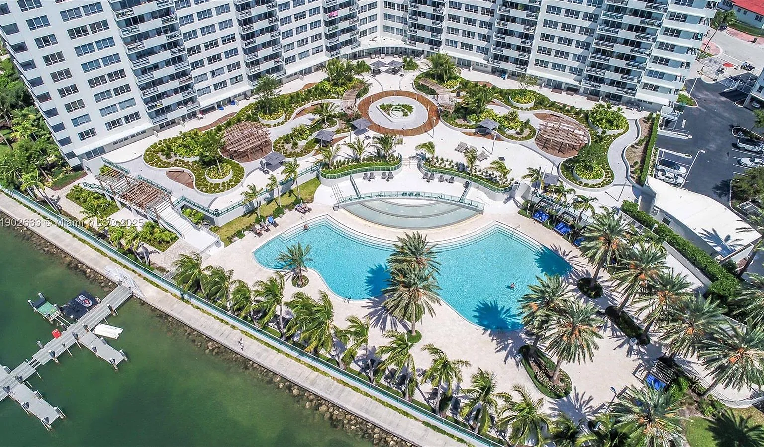 Flamingo South Beach I Co — Photo 3