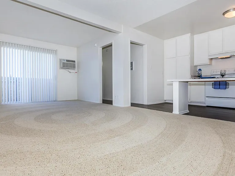 Pacific View Apartment Homes — Photo 13