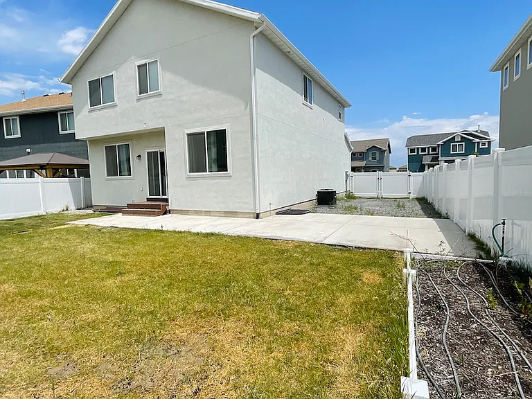 4772 E Silver Ridge Rd — Photo 27