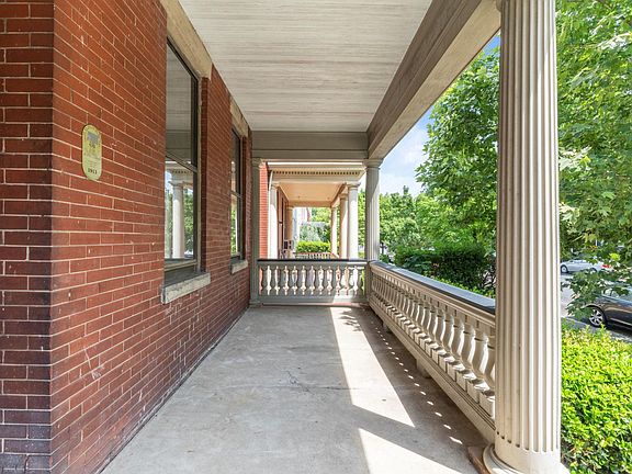 2nd image of 2414 Stuart Ave #1