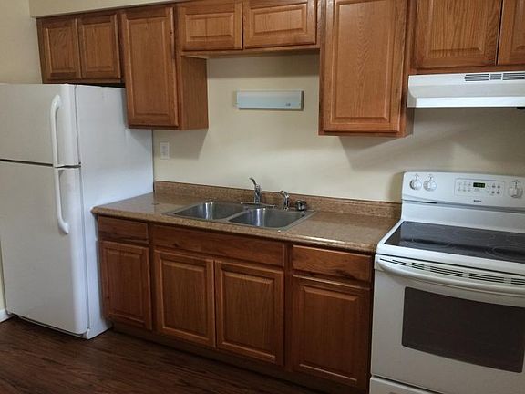 3rd image of 2624 Gabriel Ave APT 4