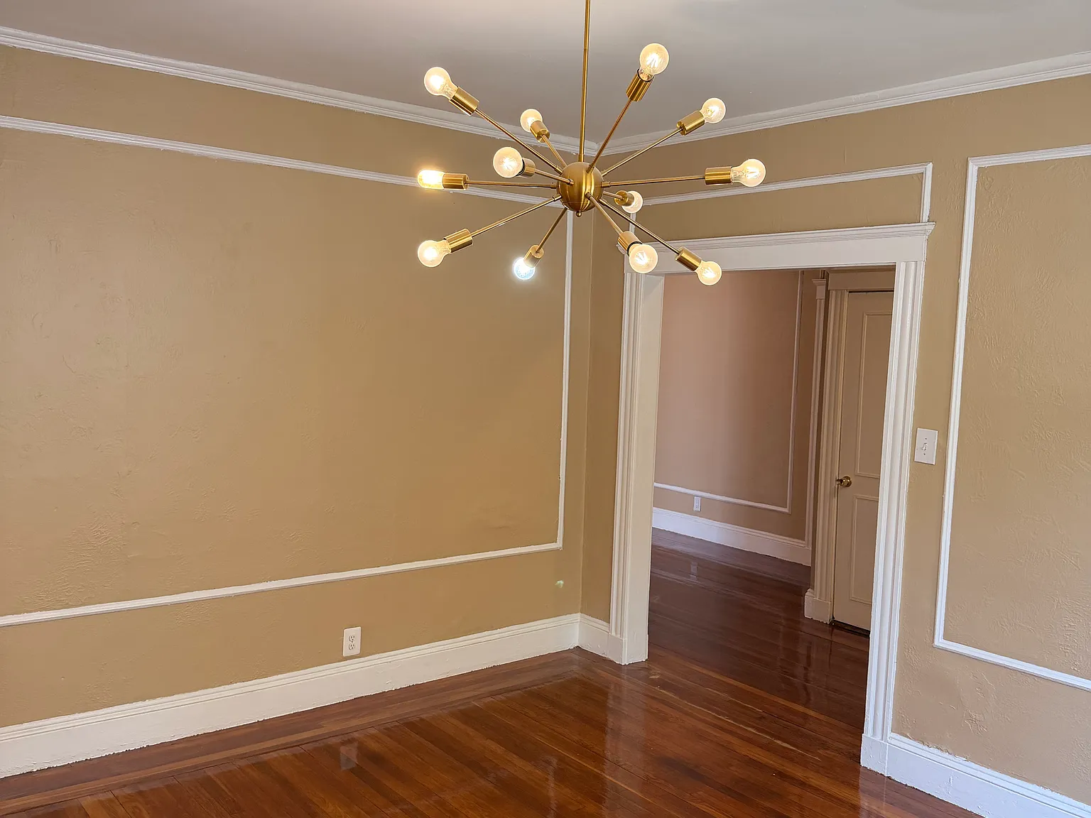 3 bed, $3,400 — Photo 3