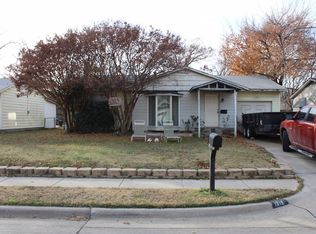 1919 English St, Irving, TX 75061