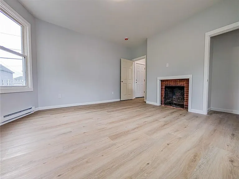 99 Walnut St #1B — Photo 8