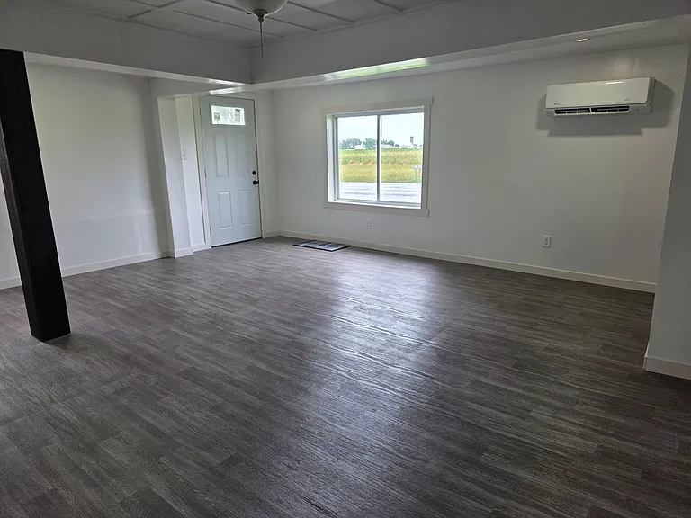 5610 W US Highway 20 — Photo 5