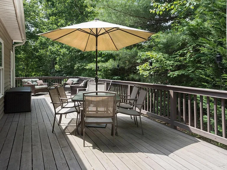 58 Old Spring Dr — Photo 19