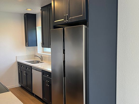 4th image of 2164 Bella Vista Dr
