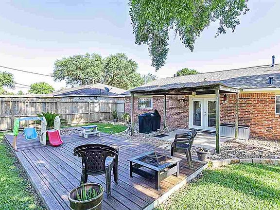 5th image of 1126 E Lambuth Ln