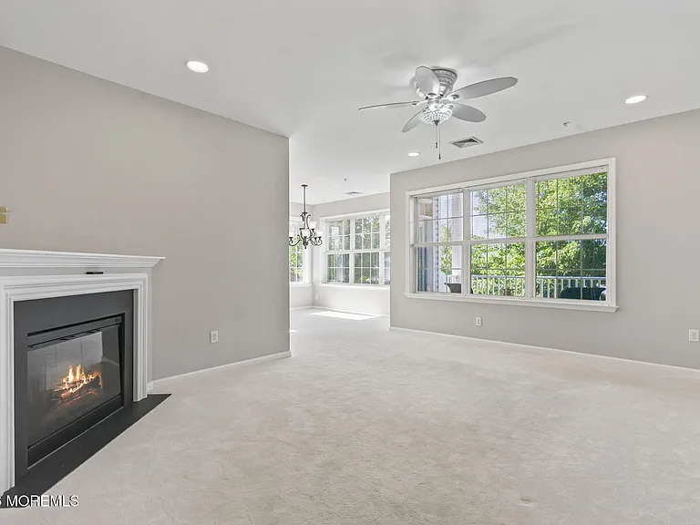 327 Mill Pond Way — Photo 6