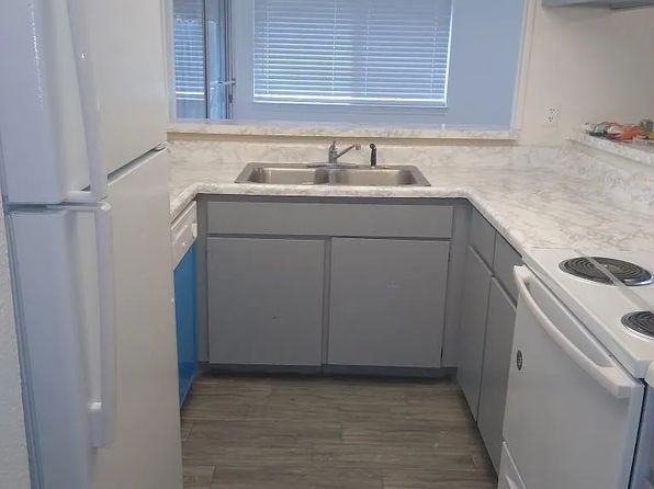 2628 Santa Barbara Dr