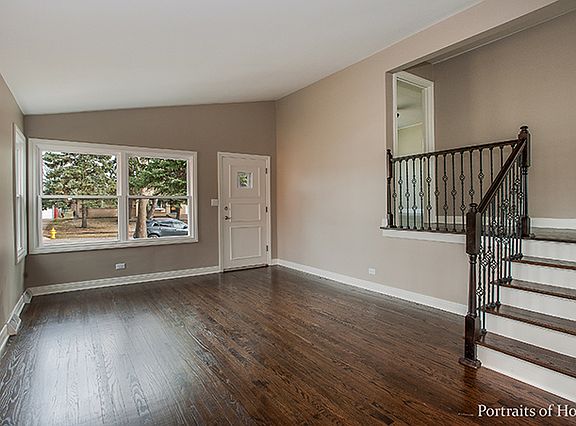5th image of 1028 S Norbury Ave