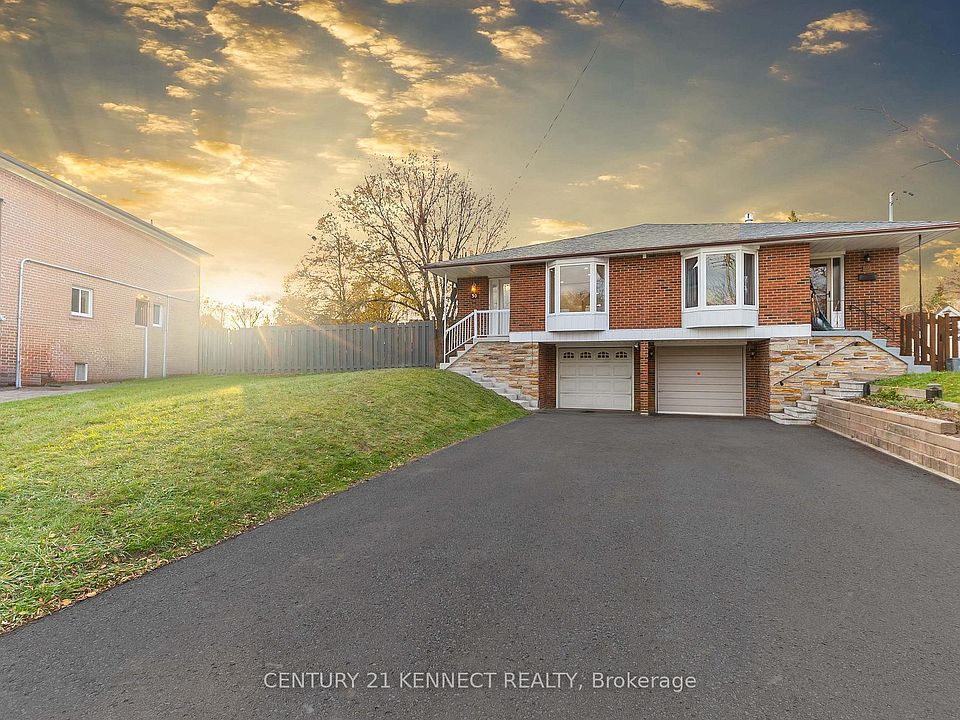 1st image of 30 Greyabbey Trl