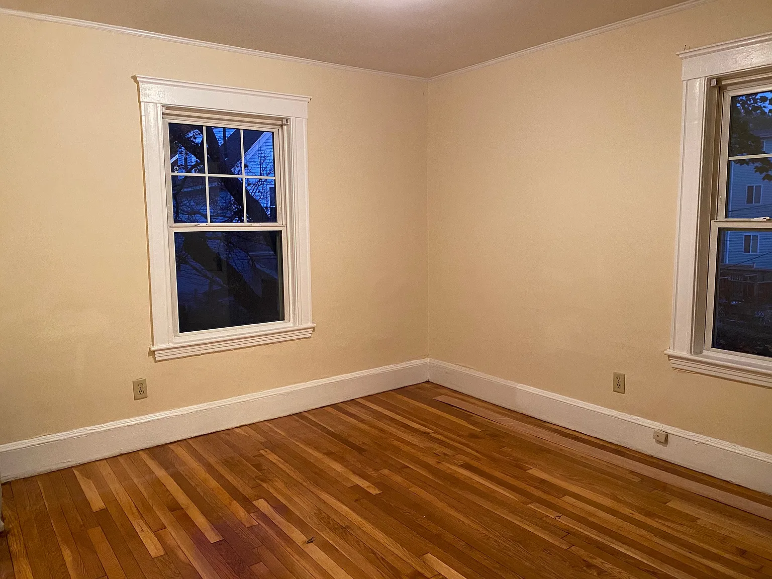 3 bed, 1200 sqft, $3,250 — Photo 3