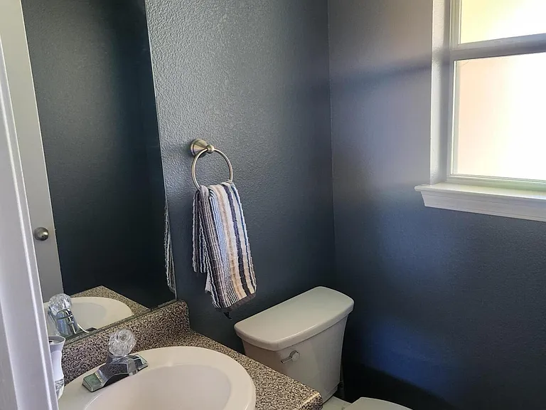 3281 Emerald Point Dr — Photo 6
