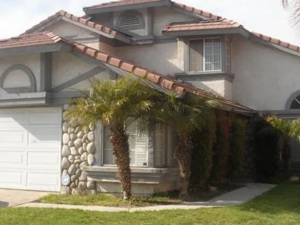 14378 Mountain High Dr, Fontana, CA 92337