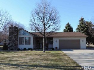 6419 Paddock Ln, Saginaw, MI