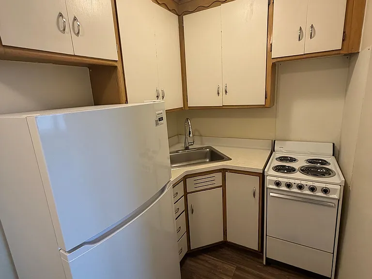 4925 W Oklahoma Ave #6 — Photo 3