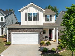 15 Tyrian Dr, Greenville, SC 29607
