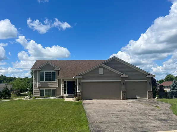 2431 Big Oak Ln, Mayer, MN 55360