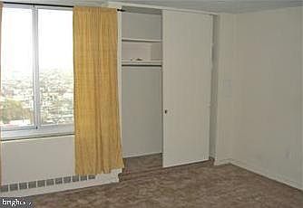 4th image of 604-36 S Washington Sq #2213